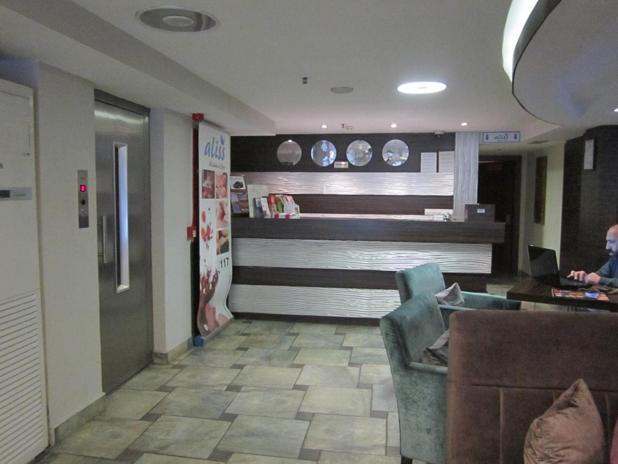Derpa Suite Hotel — Photos 2